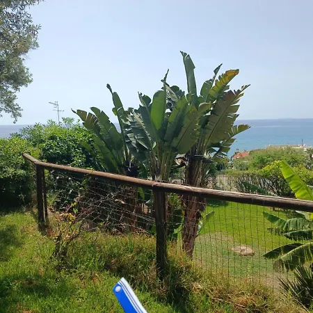 La Dea Del Mare Apartment