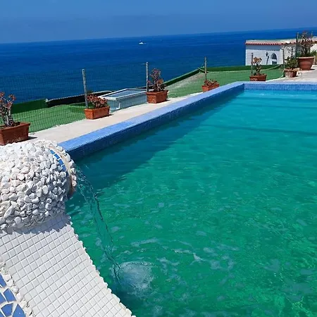 Apartment La Dea Del Mare Forio (Isola d'Ischia)